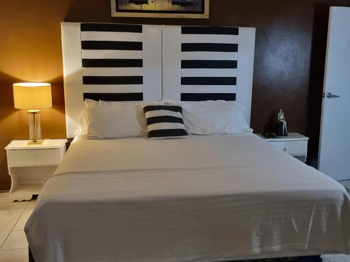 Csompo Empire Apartments & Rooms Saint Maryʼs 牙买加